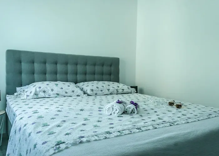 Blackpearl Apartment