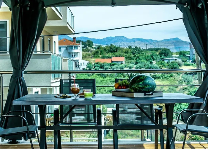 Blackpearl Apartment